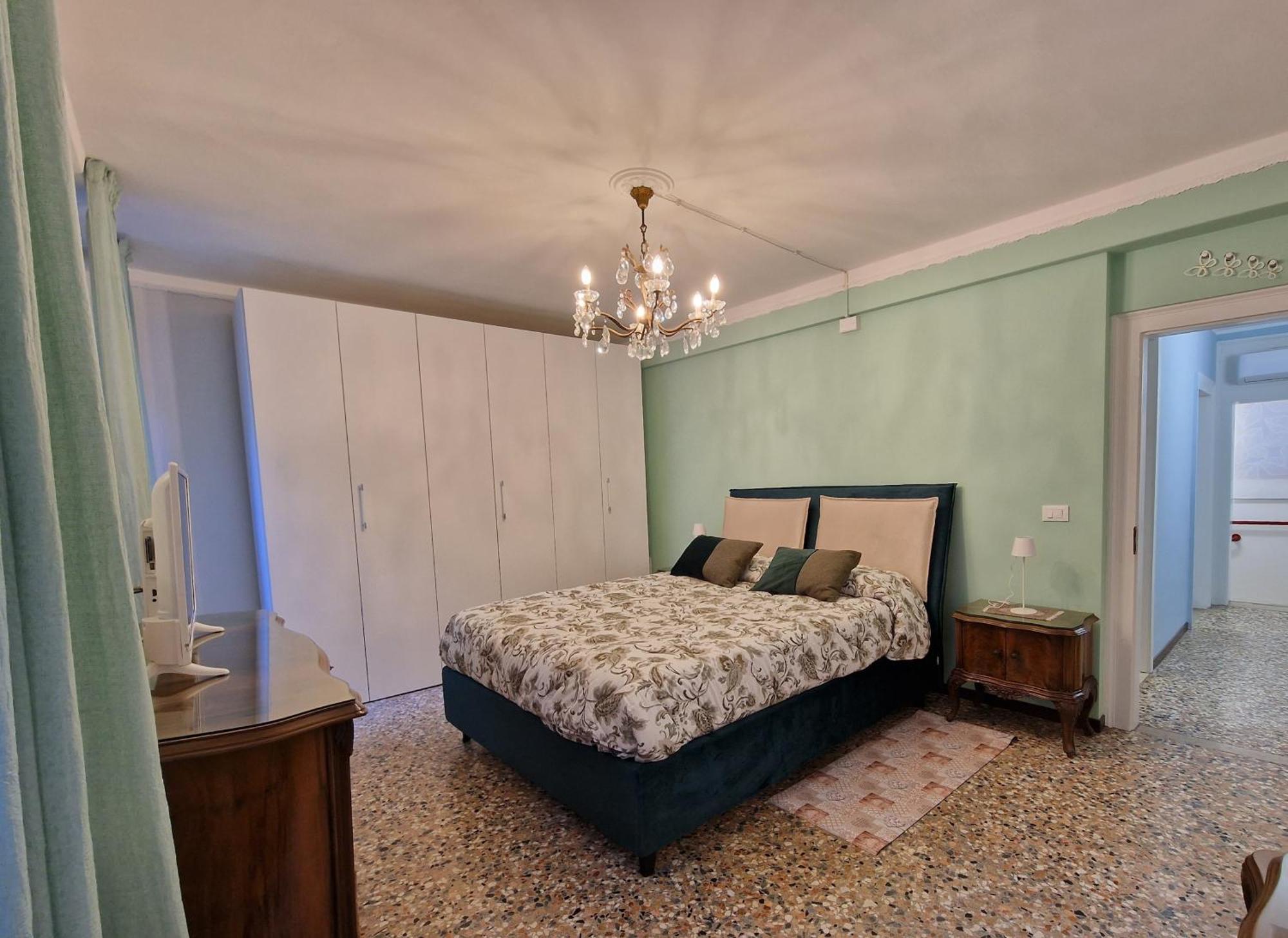 Veneziacentopercento La Forcola Apartment, Next To Rialto Bridge Экстерьер фото